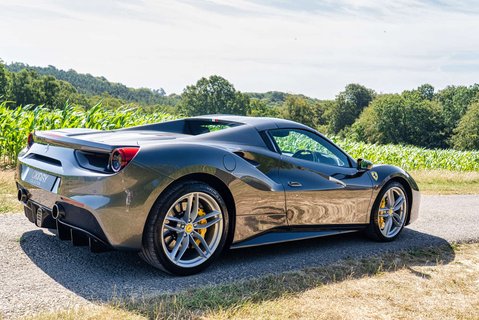 Ferrari 488 Spider 31
