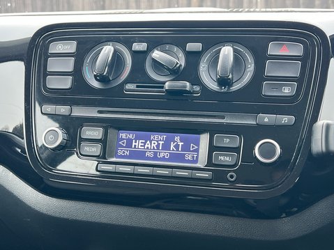 Volkswagen Up MOVE UP BLUEMOTION TECHNOLOGY 23