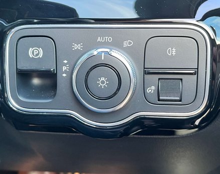 Mercedes-Benz A Class 1.3 A 250 AMG Line E Auto 5dr 71