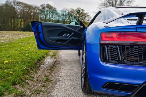 Audi R8 V10 PLUS 7