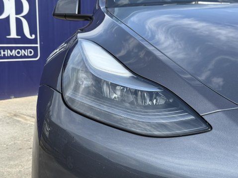 Tesla Model Y (Dual Motor) Long Range SUV 5dr Electric Auto 4WDE (384 bhp) 12