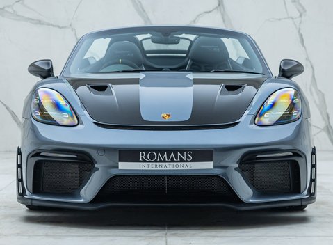 Porsche 718 SPYDER RS PDK 7