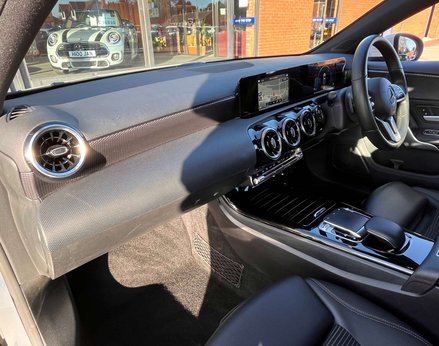 Mercedes-Benz A Class 1.5 A 180 Sport D Auto 5dr 17