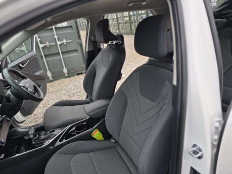 Kia Niro 1.6h GDi 2 SUV 5dr Petrol Hybrid DCT Euro 6 (s/s) (139 bhp) 37