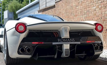 Ferrari LaFerrari Aperta 25