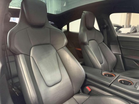 Porsche Taycan Performance Plus 93.4kWh Saloon 4dr Electric Auto RWD (476 ps) 6