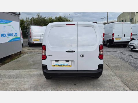 Vauxhall Combo CARGO PRIME L2 H1 2300 5 SEATER CREW VAN 1.5 TURBO D 100ps EU6 3