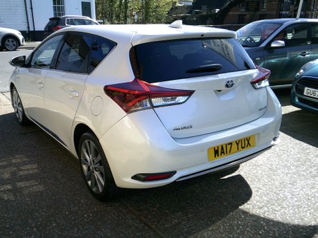 Toyota Auris VVT-I EXCEL TSS ONLY 32,000 MILES FROM NEW 16