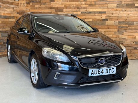 Volvo V40 1.6 T4 Lux Hatchback 5dr Petrol Powershift Euro 5 (s/s) (180 ps)