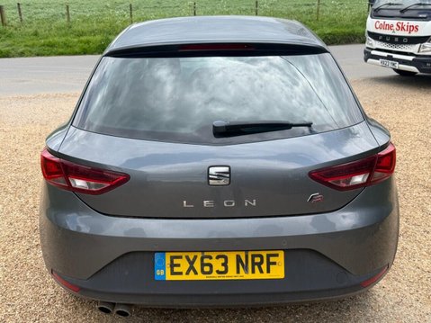 SEAT Leon 2.0 TDI CR FR Sport Coupe 3dr Diesel Manual Euro 5 (s/s) (184 ps) 28