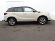 Suzuki Vitara SZ-T BOOSTERJET MHEV 4