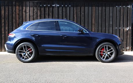 Porsche Macan S PDK - Pan Roof, BOSE, Adaptive Cruise Control 2