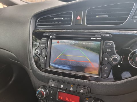 Kia Ceed CRDI 4 TECH ECODYNAMICS 38