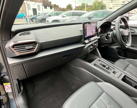 Cupra Formentor 1.5 Formentor V2 TSi Semi-Auto 5dr 17