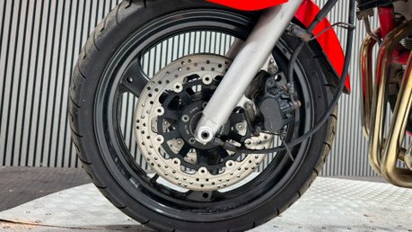 Suzuki Bandit 600 GSF 1996 MK1 RUNNING PROJECT BIKE ONLY 26K NAKED A2 8