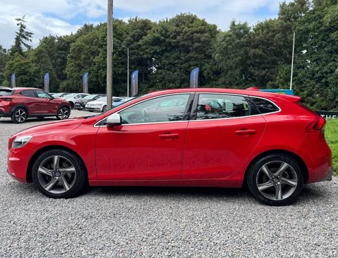 Volvo V40 1.6 V40 R-Design T2 5dr 10