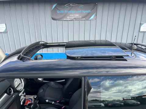 Mini Hatch 1.6 Cooper S Euro 4 3dr 4