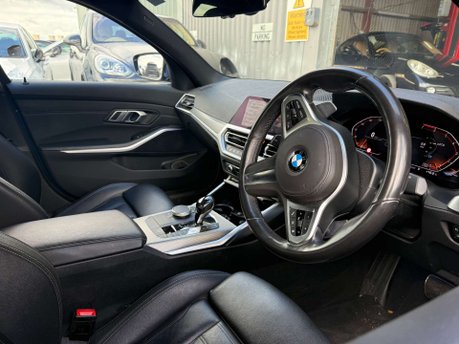 BMW 3 Series 2.0 320i M Sport Auto 4dr 17