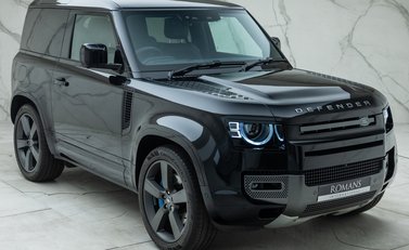 Land Rover Defender 90 V8 P525 11