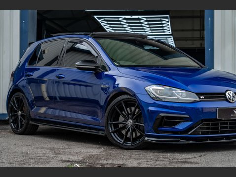 Volkswagen Golf 2.0 Golf R TSi 4Motion Semi-Auto 4WD 5dr 7