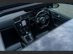 Volkswagen Golf 2.0 Golf R TSi Semi-Auto 4WD 5dr 22