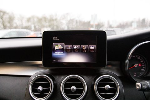 Mercedes-Benz GLC GLC 250 D 4MATIC AMG LINE PREMIUM 31