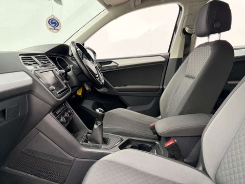 Volkswagen Tiguan 2.0 Tiguan SE Nav TDI BlueMotion Technology 5dr 58