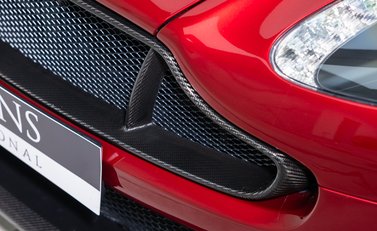 Aston Martin Vantage GT8 31
