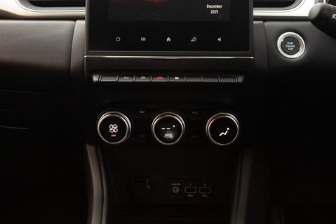 Renault Captur TECHNO E-TECH 35