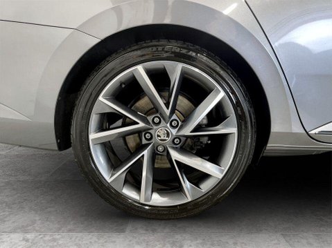 Skoda Superb 2.0 TDI SportLine Plus Estate 5dr Diesel DSG Euro 6 (s/s) (150 ps) Alloys - 10