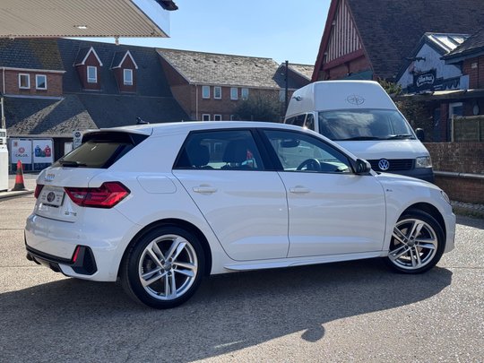 Audi A1 SPORTBACK TFSI S LINE 
