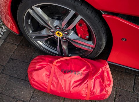 Ferrari Portofino 37