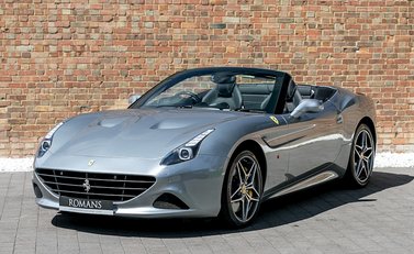 Ferrari California T 8