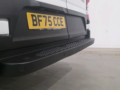 Iveco Daily Daily 35C14 Diesel 2.3 High Roof Business Van 4100L WB Hi-Matic