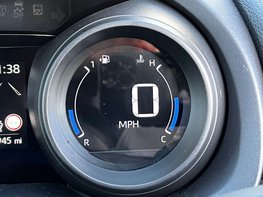 Toyota Yaris 1.5 Yaris Design HEV CVT 5dr 23