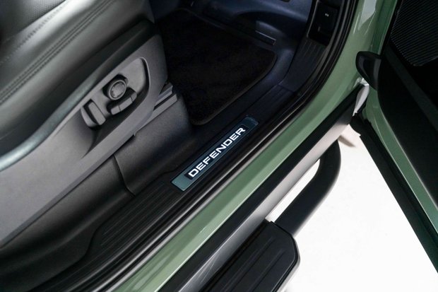 Land Rover Defender 90 75TH LIMITED EDITION. NOW SOLD. SIMILAR REQUIRED. PLEASE CALL 01903 254800. 5