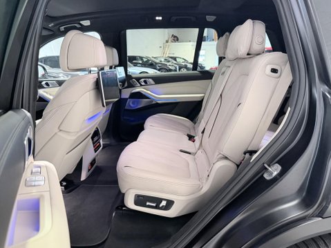 BMW X7 4.4 M50i V8 Frozen Black Edition Auto xDrive Euro 6 (s/s) 5dr 20