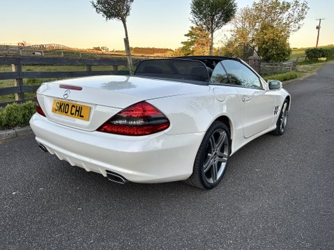 Mercedes-Benz SL Series SL350 23