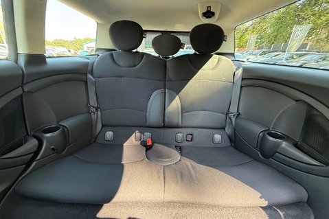 Mini Clubman COOPER AUTOMATIC - TWO OWNERS - £4475 FACTORY EXTRAS 15