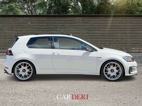 Volkswagen Golf 2.0 Golf GTi TSi Semi-Auto 3dr 4