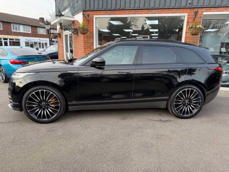 Land Rover Range Rover Velar R-DYNAMIC HSE 300D 9