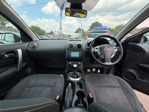 Nissan Qashqai 2.0 n-tec 2WD Euro 5 5dr 27