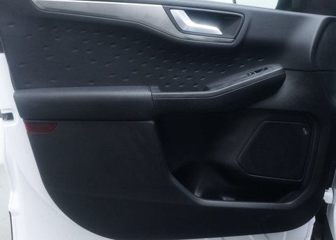 Ford Kuga 1.5 Kuga Titanium First Edition 5dr 46