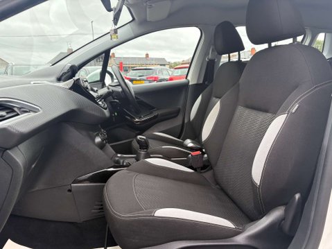 Peugeot 2008 1.2 VTi Access+ SUV 5dr Petrol Manual Euro 5 (82 ps) 32