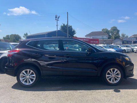 Nissan Qashqai 1.5 dCi Acenta 2WD Euro 6 (s/s) 5dr 14