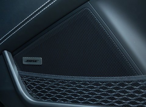 Porsche 911 GT3 TOURING (992.2) 33