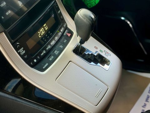 Toyota Alphard GOLDEN EYES II TWIN SUNROOF GRADE 4B WOW 47