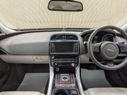 Jaguar XE 2.0 XE Portfolio i Auto 4dr 59