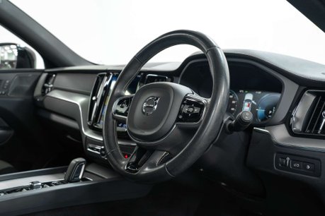 Volvo XC60 2.0 XC60 R-Design Pro T8 Recharge AWD Auto 4WD 5dr 2