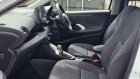 Toyota Yaris 1.5 VVT-h Icon Hatchback 5dr Petrol Hybrid E-CVT Euro 6 (s/s) (116 ps) 32